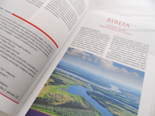 Biblia w pudełku drewnianym EKO ♻ z nadrukiem UV