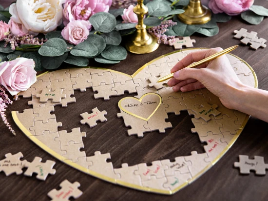 Księga gości - puzzle na pamiątkowe życzenia