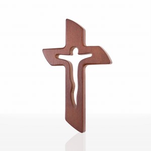 Krzyż drewniany z sylwetką Chrystusa – 18 cm
