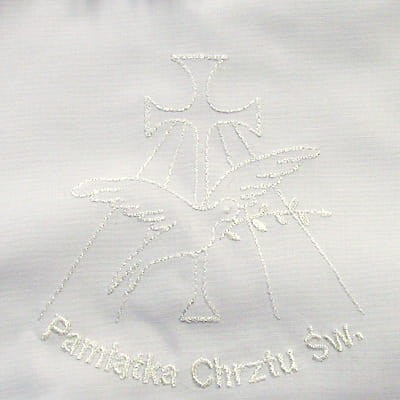 Szatka do Chrztu - Serce z haftem Gołębicy