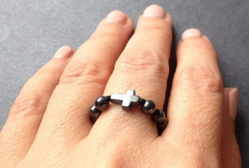 Koronka różańca na palec z kamieni naturalnych LAWA WULKANICZNA