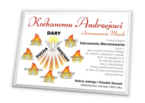 Pamiątkowa statuetka z okazji Bierzmowania - prezent na białym podkładzie