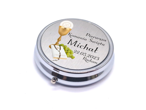 Różaniec w pudełku z imieniem IHS Komunia