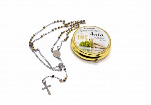 Różaniec w pudełku z imieniem IHS Komunia