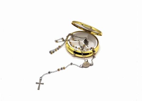 Różaniec w pudełku z imieniem IHS Komunia