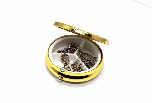 Różaniec w pudełku z imieniem IHS Komunia