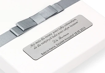 Pudełeczko na szatkę z dedykacją GRAWER pamiątka chrztu świętego