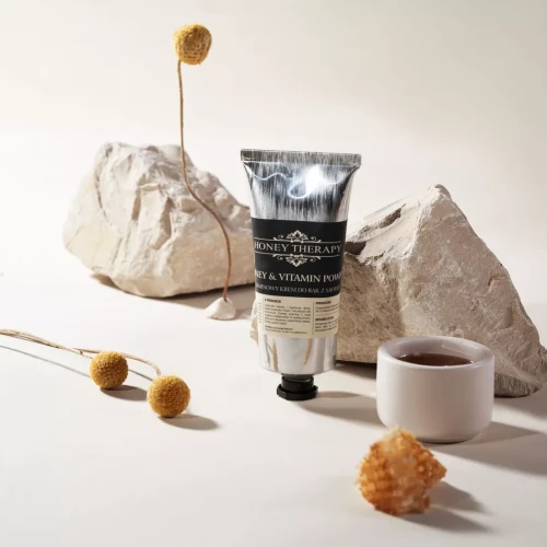 Witaminowy krem do rąk z miodem 50 ml Morela