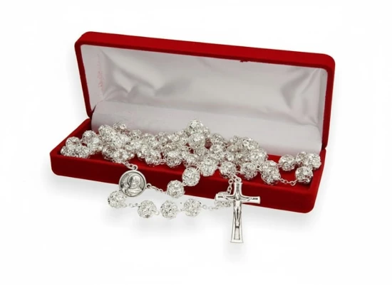 Różaniec Preciosa Crystal – połyskujący, ekskluzywny