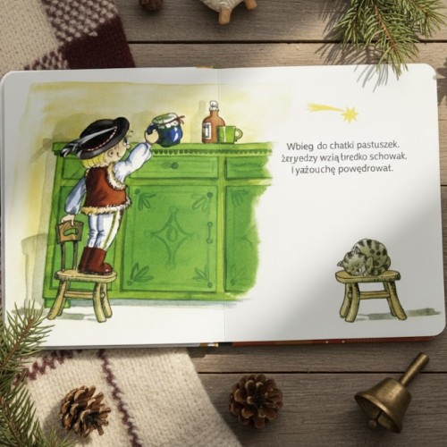 Kartonowe, trwałe strony książeczki „O małym pastuszku i Trzech Królach” — idealne dla małych rączek.