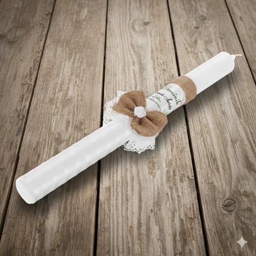 Płomień świecy to znak wiary i Bożej opieki, towarzyszący dziecku od pierwszych chwil jego życia duchowego.