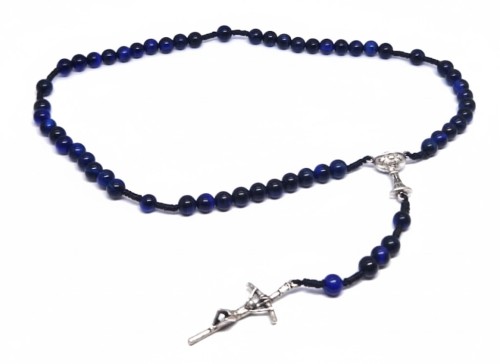 Błękitne tygrysie oko – głęboki, elegancki kolor z „efektem kociego oka”.