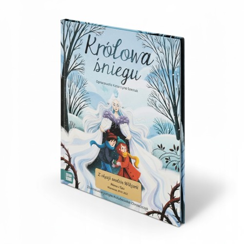 Personalizowany grawer – elegancka tabliczka z imieniem i dedykacją.