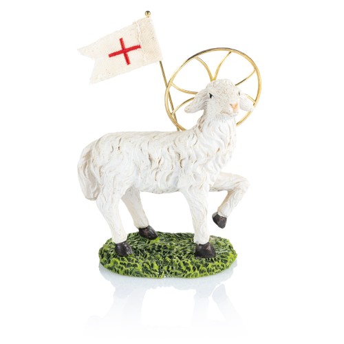 Figurka Baranka Wielkanocnego z chorągwią paschalną.