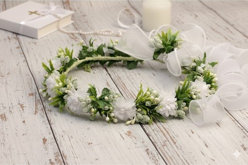 Wianek komunijny z najnowszej kolekcji