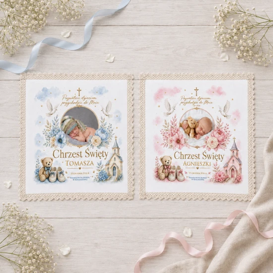 Personalizowana szatka chrzcielna Dziecko Boże ze zdjęciem dziecka, pastelowym nadrukiem i koronką