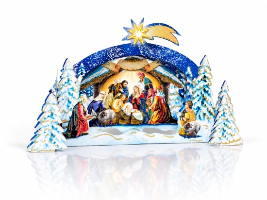 Papierowa szopka ze Świętą Rodziną, Trzema Królami i pasterzami.