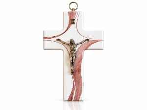 Krzyż drewniany biały z czerwono-brązowym zdobieniem – 20 cm