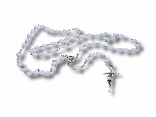 Różaniec bialy (serduszka) - 48cm