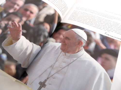 Biblia w pudełku drewnianym EKO ♻ z nadrukiem UV