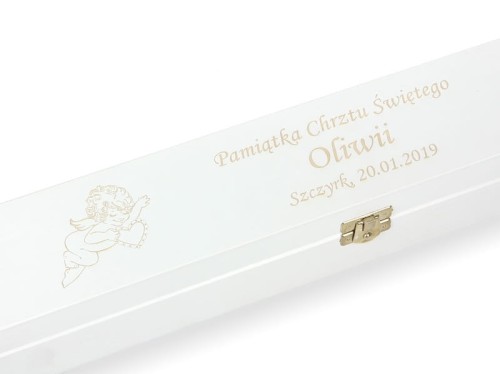 drewniane pudełko z grawerem